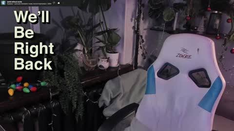 Snapshot of whiteegrimm chatting on 12.26.24 Gus online show from 12.26.24
