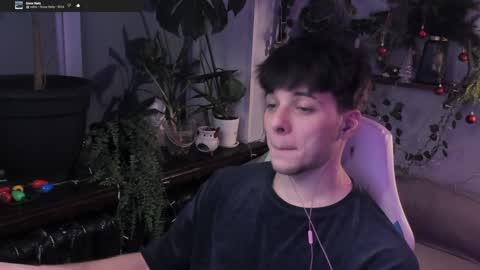 Snapshot of whiteegrimm chatting on 12.28.24 Gus online show from 12.28.24