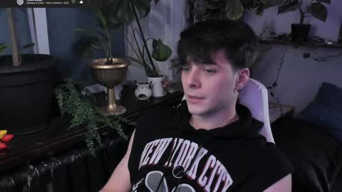 Snapshot of whiteegrimm chatting on 01.22.25 Gus online show from 01.22.25