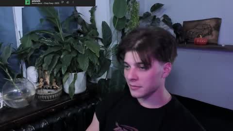 Snapshot of whiteegrimm chatting on 10.19.25 Gus online show from 10.19.25