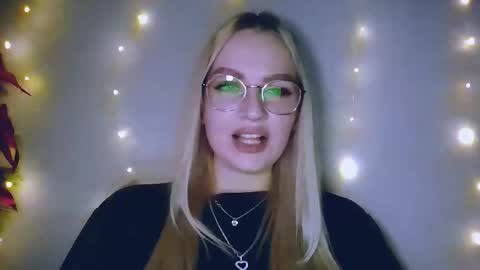 whitehex666 online show from 01.10.26