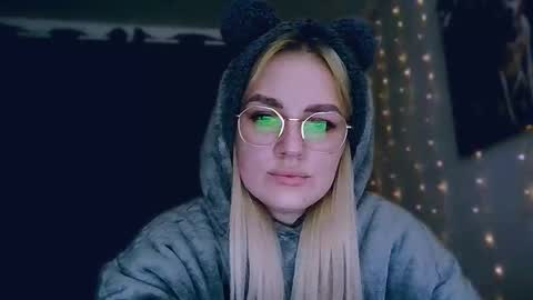 whitehex666 online show from 01.18.26