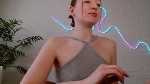 You wont find me here on Saturdays and Sundays  online show from 02.15.26