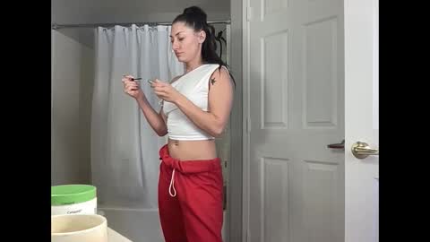 iamwhitneyoc online show from 01.10.25