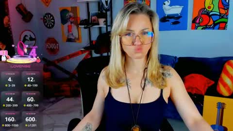 whitneypunnch online show from 05.08.26