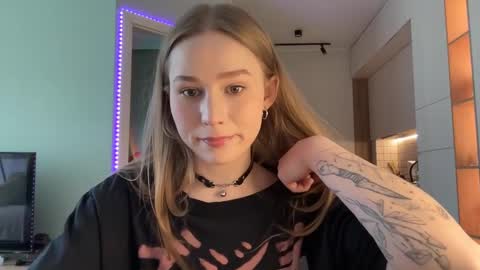 Alisa online show from 12.22.24