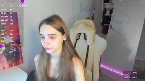 Snapshot of whole_eternity chatting on 01.07.25 Abby online show from 01.07.25