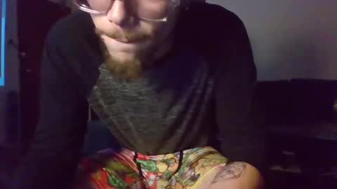 Snapshot of whosten0 chatting on 10.21.25 whosten0 online show from 10.21.25