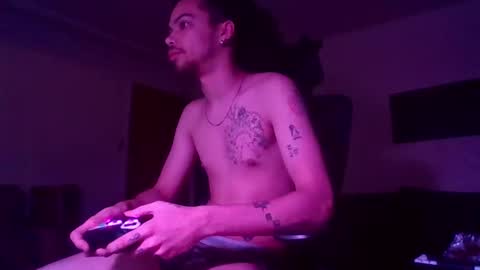 Snapshot of whosten0 chatting on 10.23.25 whosten0 online show from 10.23.25