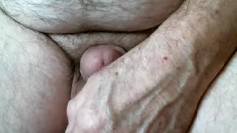 Snapshot of whtknightman chatting on 01.14.25 Likes2cum online show from 01.14.25