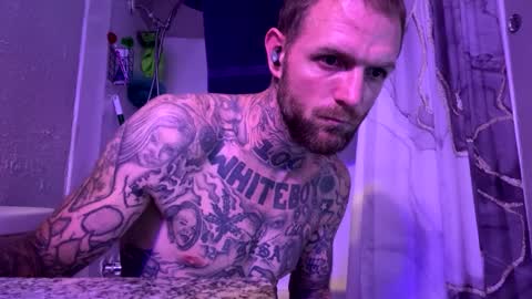 whyteboi8989 online show from 09.09.25