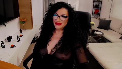 Milf Amy online show from 12.22.24