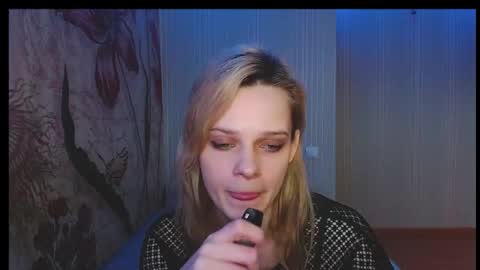 Victoria online show from 10.29.25