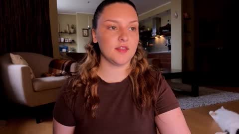 Snapshot of wievin chatting on 10.17.25 VI online show from 10.17.25