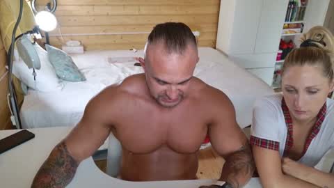 Snapshot of wild41 chatting on 09.27.25 RoanWild Wild online show from 09.27.25