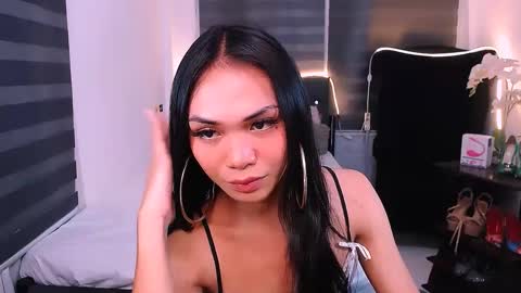 wild lily30 online show from 02.05.25