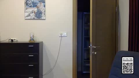 Snapshot of wild_silk_desire chatting on 09.26.25 Alina online show from 09.26.25