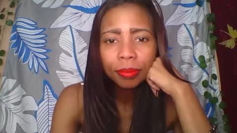 Snapshot of wildah chatting on 06.11.26 wildah online show from 06.11.26
