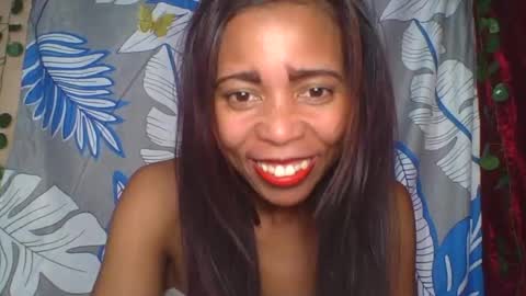 Snapshot of wildah chatting on 06.18.26 wildah online show from 06.18.26