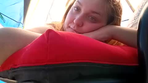 Snapshot of wildernessgoddess chatting on 11.17.25 wildernessgoddess online show from 11.17.25