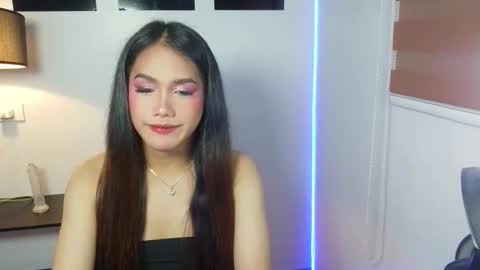 Snapshot of wildhotsexyladyboy chatting on 03.16.26 wildhotsexyladyboy online show from 03.16.26