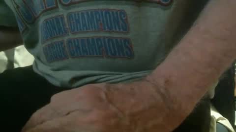 Snapshot of wildinwest chatting on 09.13.25 wildinwest online show from 09.13.25