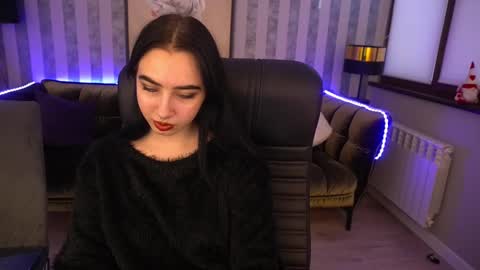 Alena online show from 02.25.25