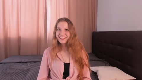 Snapshot of wildlusty chatting on 02.27.26 Amelija online show from 02.27.26