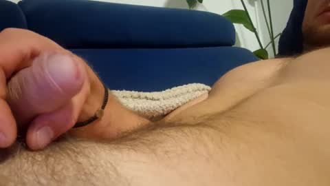 wildmike93 online show from 10.04.25