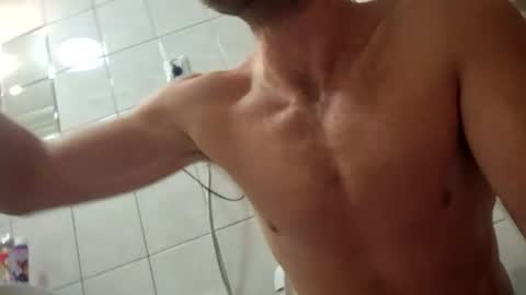 wildmike93 online show from 10.19.25