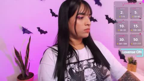 Snapshot of wildrachel4u chatting on 10.23.25 RACHEL     online show from 10.23.25