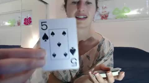 WildRose L - check my Pinned tweet if you dont see me online within 5 minutes after Ive sent email notifications online show from 03.25.26