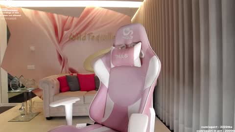 Lili online show from 11.05.25