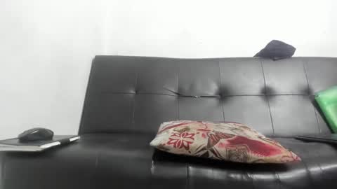 Snapshot of wilfer484725 chatting on 12.31.24 wilfer online show from 12.31.24