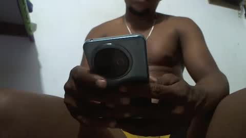 Snapshot of wilfer484725 chatting on 10.01.25 wilfer online show from 10.01.25