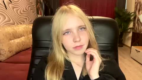 Anny online show from 06.29.26
