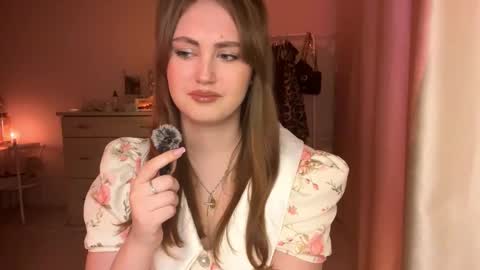 Snapshot of willatrisch chatting on 10.21.25 Kate online show from 10.21.25