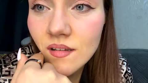 Adele online show from 02.04.26