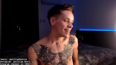 Snapshot of william_henry_a chatting on 10.25.25 William online show from 10.25.25