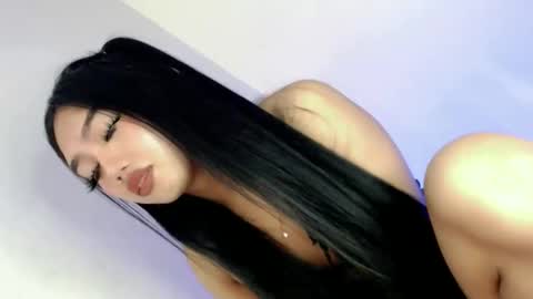 Snapshot of willing_and_wet chatting on 01.18.26 LE XI online show from 01.18.26