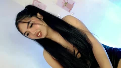 Snapshot of willing_and_wet chatting on 03.01.26 LE XI online show from 03.01.26