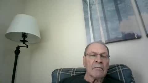 Snapshot of willnedoher chatting on 12.07.24 Willhedoher online show from 12.07.24