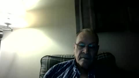 Snapshot of willnedoher chatting on 12.08.24 Willhedoher online show from 12.08.24