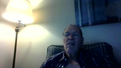 Snapshot of willnedoher chatting on 12.29.24 Willhedoher online show from 12.29.24