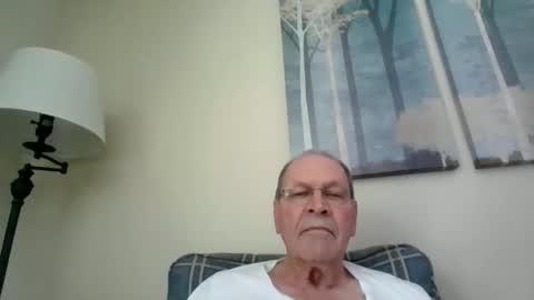 Snapshot of willnedoher chatting on 02.21.25 Willhedoher online show from 02.21.25