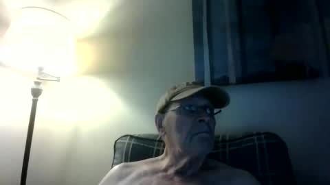 Snapshot of willnedoher chatting on 09.14.25 Willhedoher online show from 09.14.25