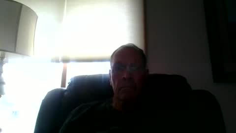 Snapshot of willnedoher chatting on 04.21.26 Willhedoher online show from 04.21.26