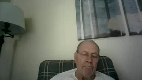 Snapshot of willnedoher chatting on 05.03.26 Willhedoher online show from 05.03.26