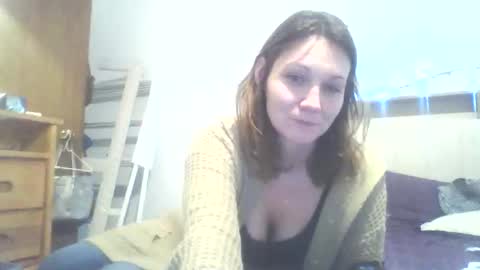 willorose123 online show from 10.29.25