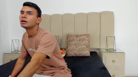 Snapshot of willsainz chatting on 01.15.26 WillSainz online show from 01.15.26